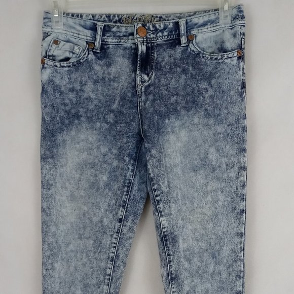 Wallflower Blue White Washed Jeans Size 7 - Picture 2 of 11